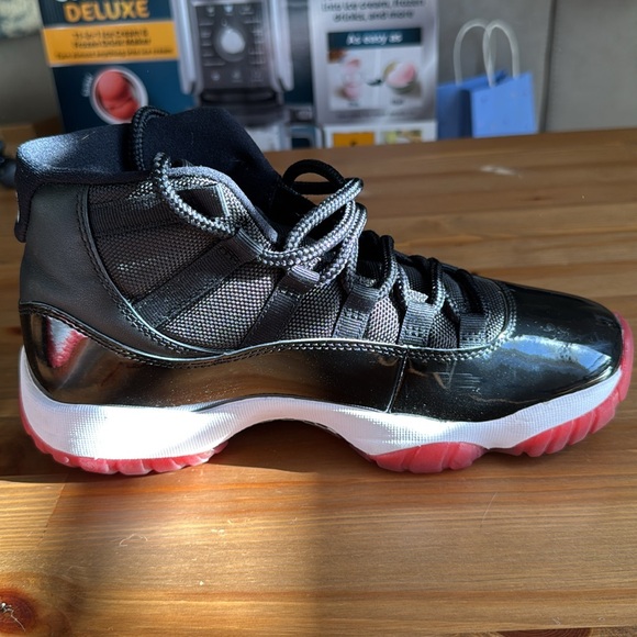 Men’s Air Jordan Bred 11s - Picture 8 of 11
